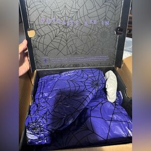 JADON WEDNESDAY PLATFORM BOOTS DR MARTENS 
NEW SIZE 7 WOMEN